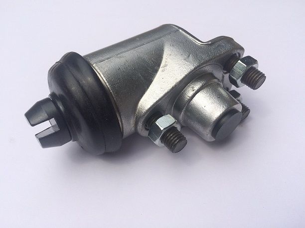 FRONT BRAKE WHEEL CYLINDER x1 (Jaguar XK140) (1954- 57) 